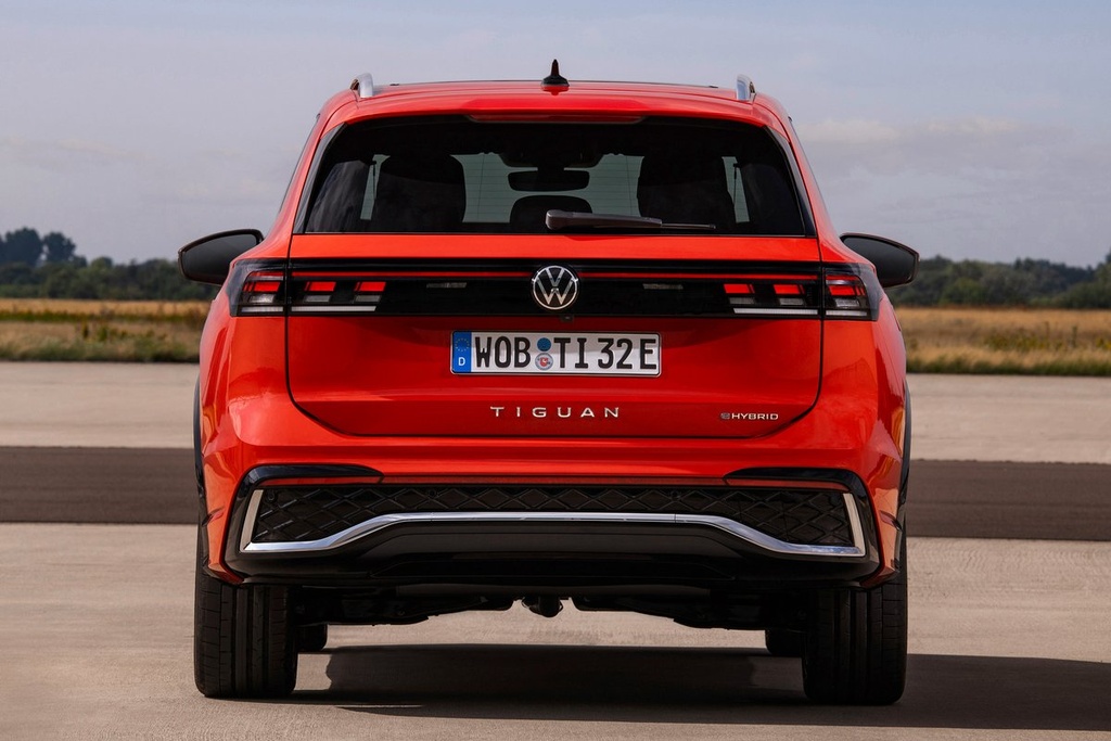 vw2024tiguan885103556_1200.jpg